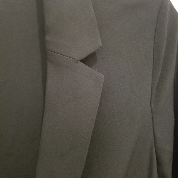 Uniqlo black lightweight blazer w pockets - Picture 4 of 4
